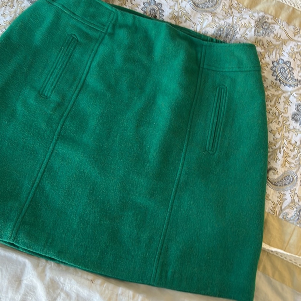 Talbots green fully lined skirt; zip and button back